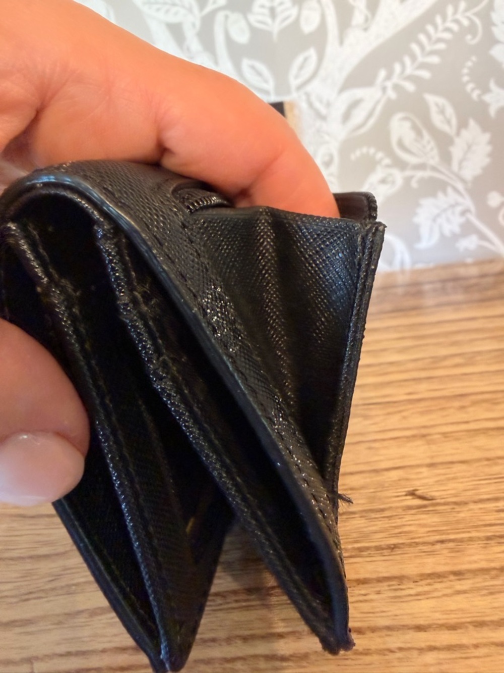 Kate Spade Glitter Mini Snap Wallet Black & Silver EUC - Picture 10 of 12